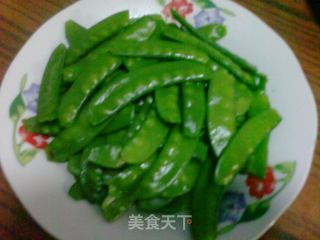 烤肠炒荷兰豆的做法步骤：3