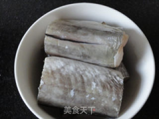 日式烤鳗鱼的做法步骤：1