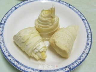 荞麦素菜包子的做法步骤：1