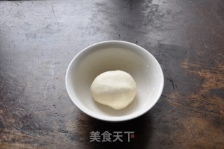 浪漫情人节的DIY巧克力玫瑰的做法步骤：3