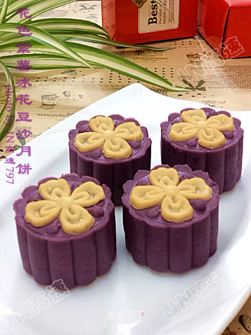 纯天然的味道——花色紫薯豆沙冰皮月饼的做法
