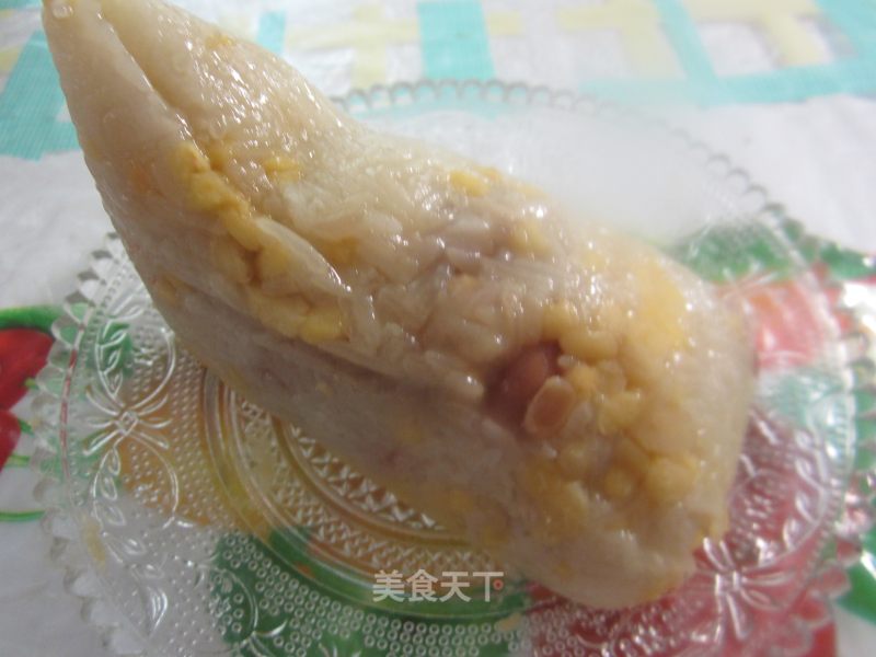 排骨板栗蛋黄粽的做法