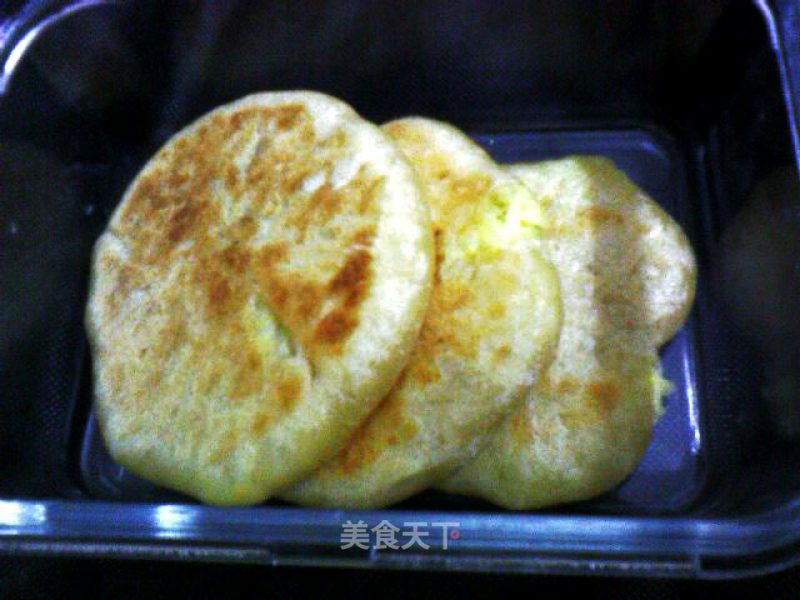 鸡蛋米饭馅饼