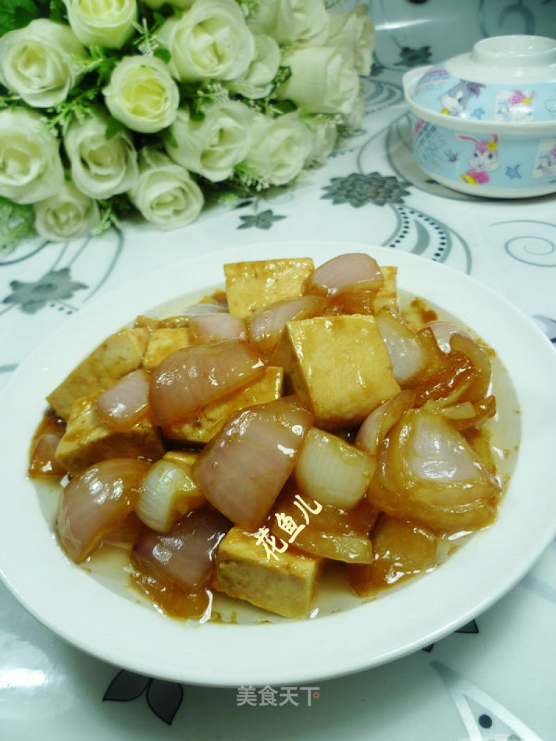 洋葱炒豆腐的做法