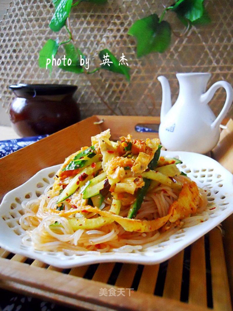 黄瓜鸡蛋拌粉丝的做法