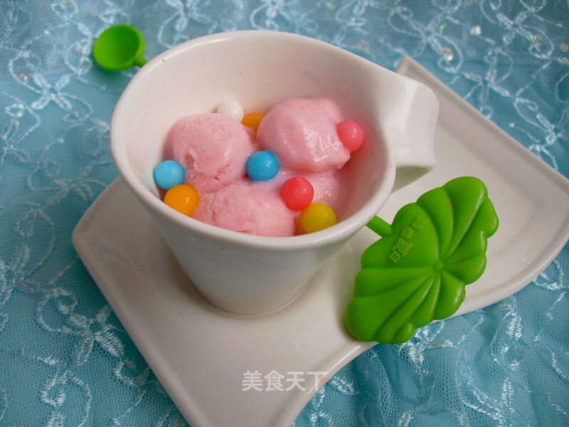 牛奶棉花糖冰淇淋