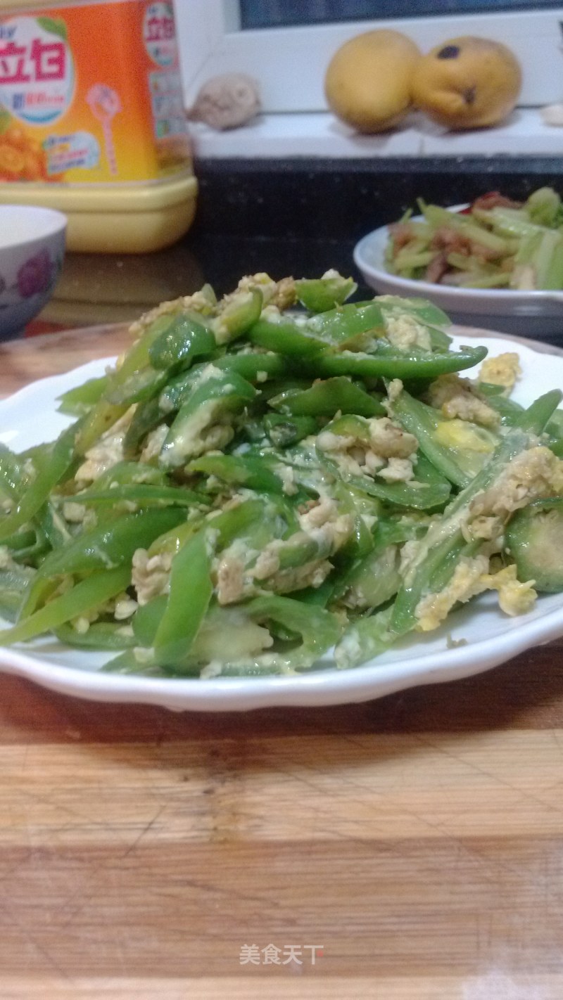 青椒炒鸡蛋的做法