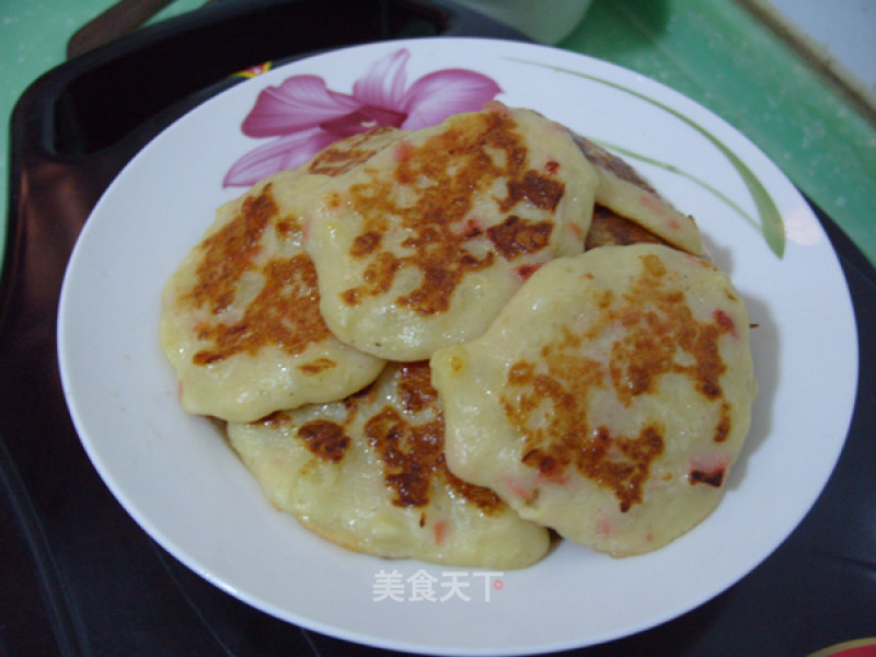卡卡妈家的家常菜----土豆虾仁火腿饼的做法