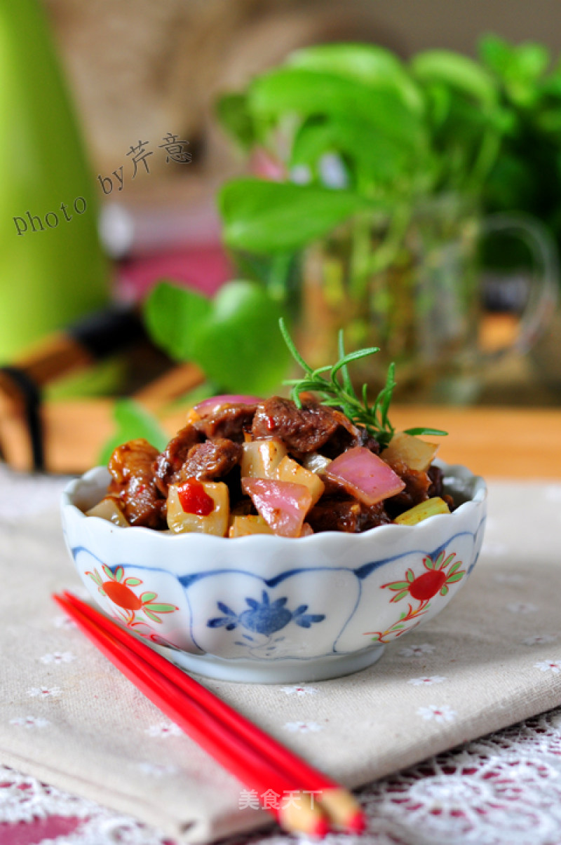 榨菜牛肉丁的做法