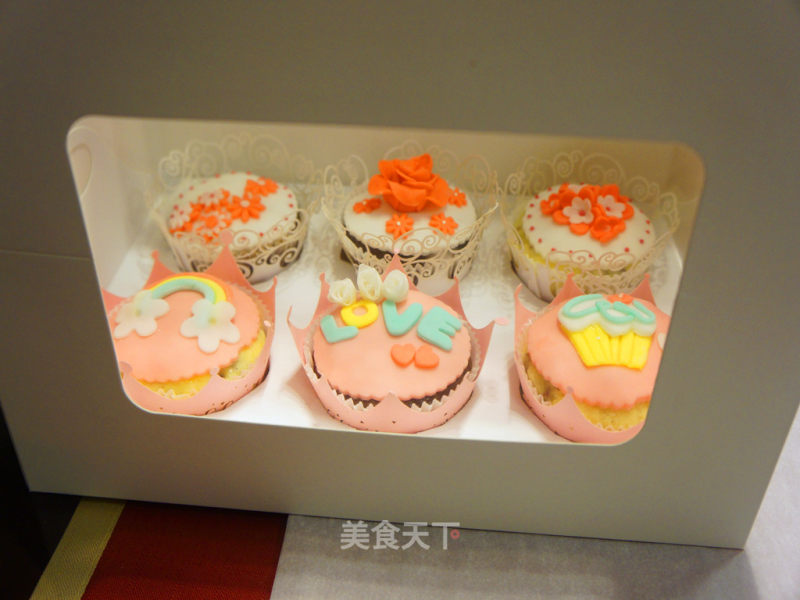 Diu's Cup Cake -- 翻糖香蕉巧克力麦芬蛋糕