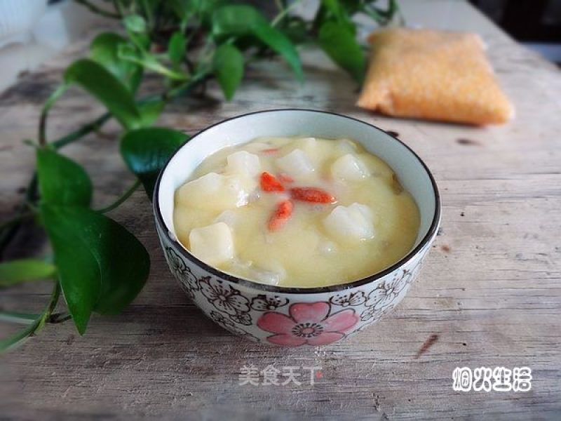 萝卜枸杞玉米粥的做法