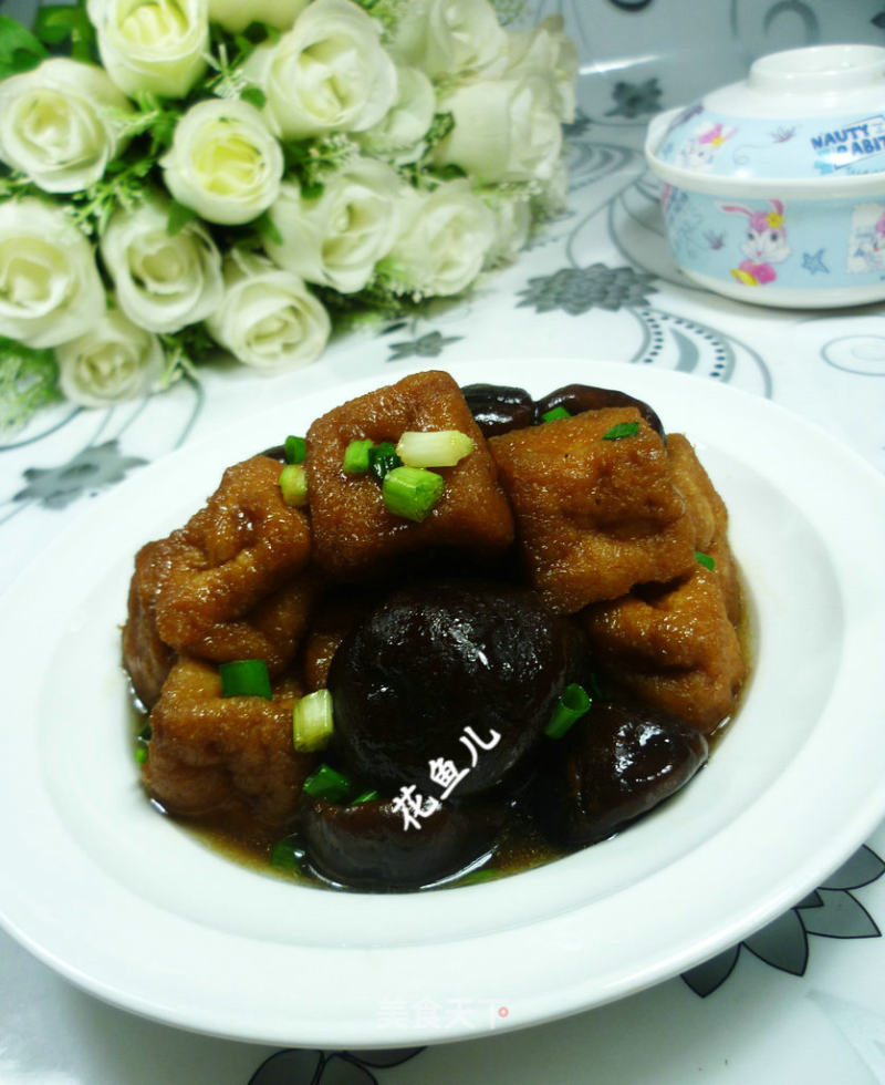 香菇烧油豆腐的做法
