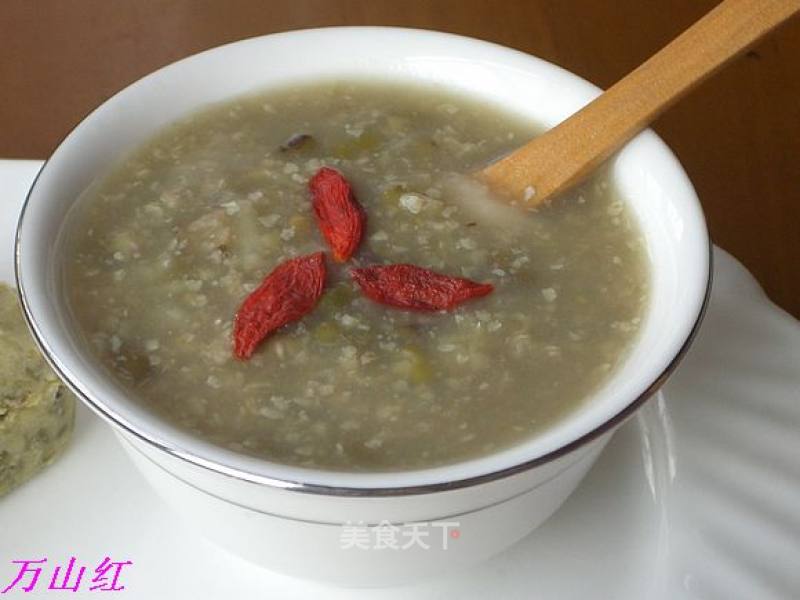 绿豆麦胚粥的做法