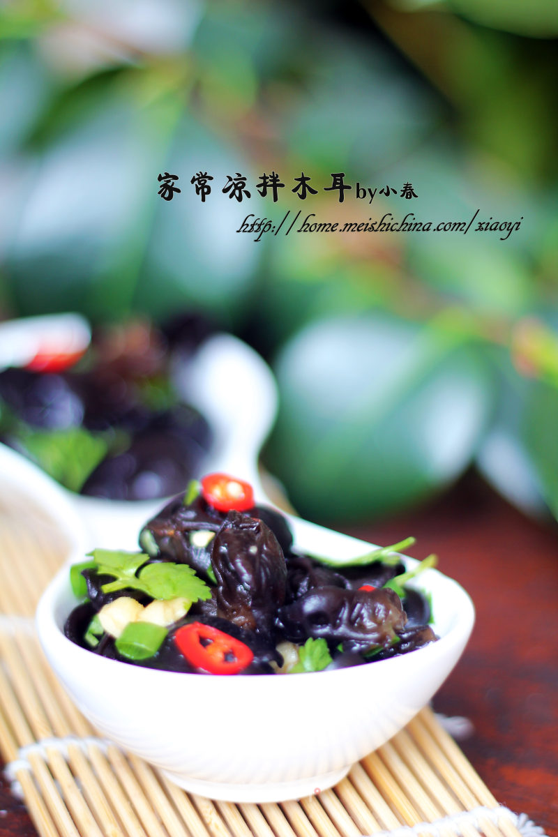 几个要点做好夏日餐桌必备的家常爽口凉菜——家常凉拌木耳的做法