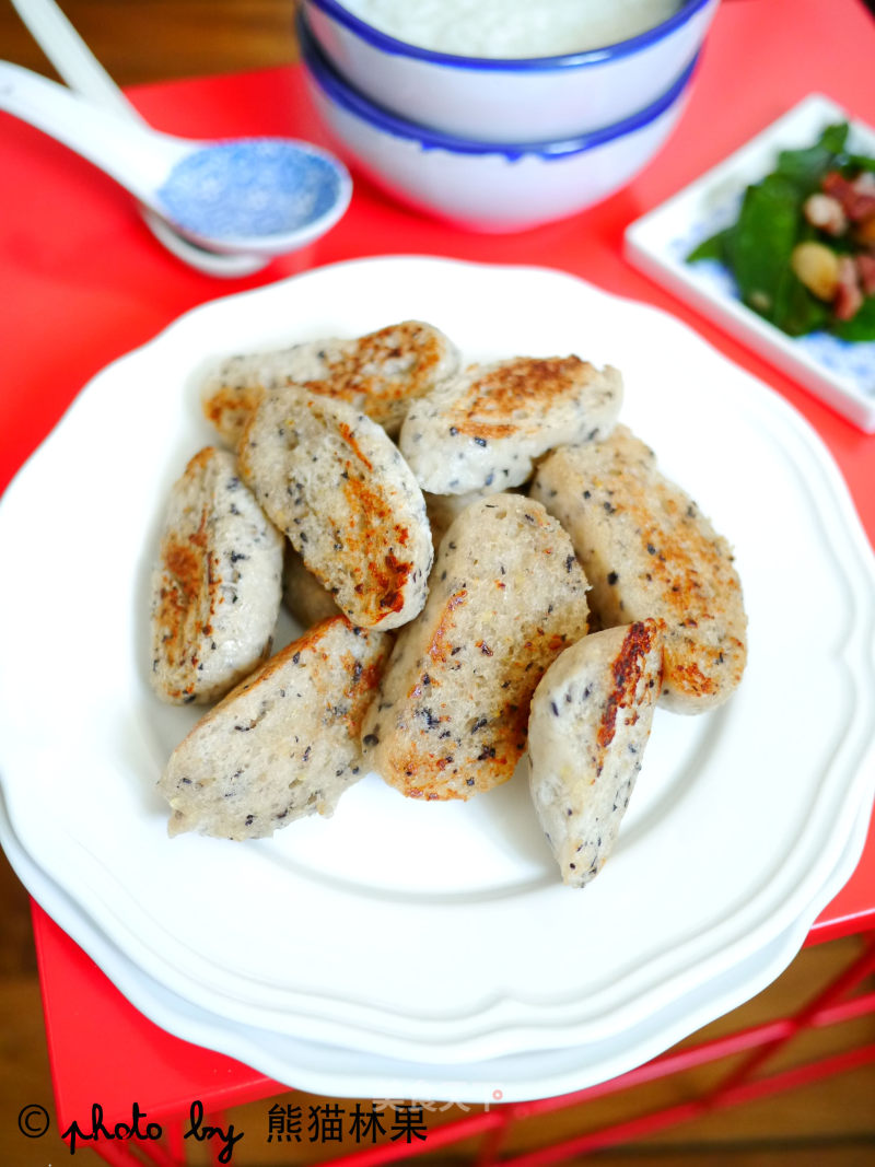 煎黑豆渣发糕的做法