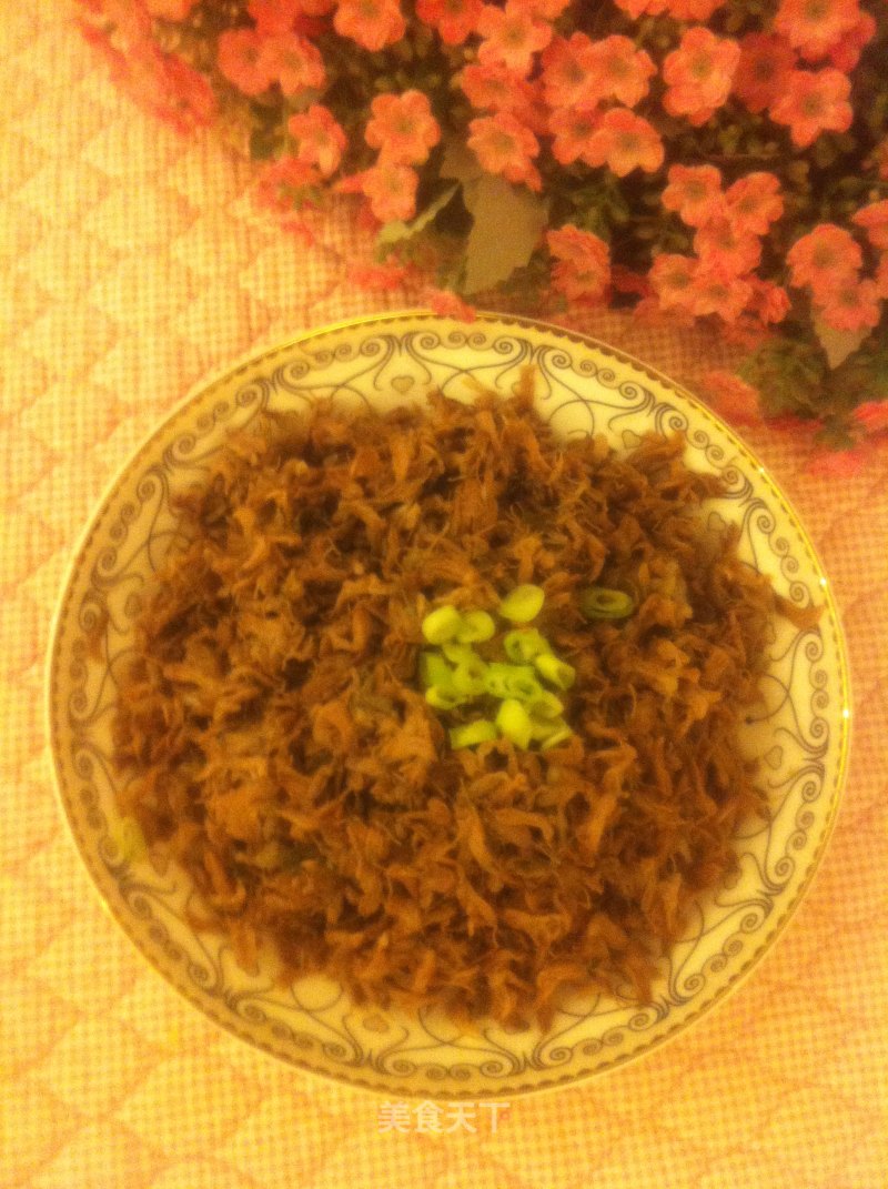 凉拌槐花的做法