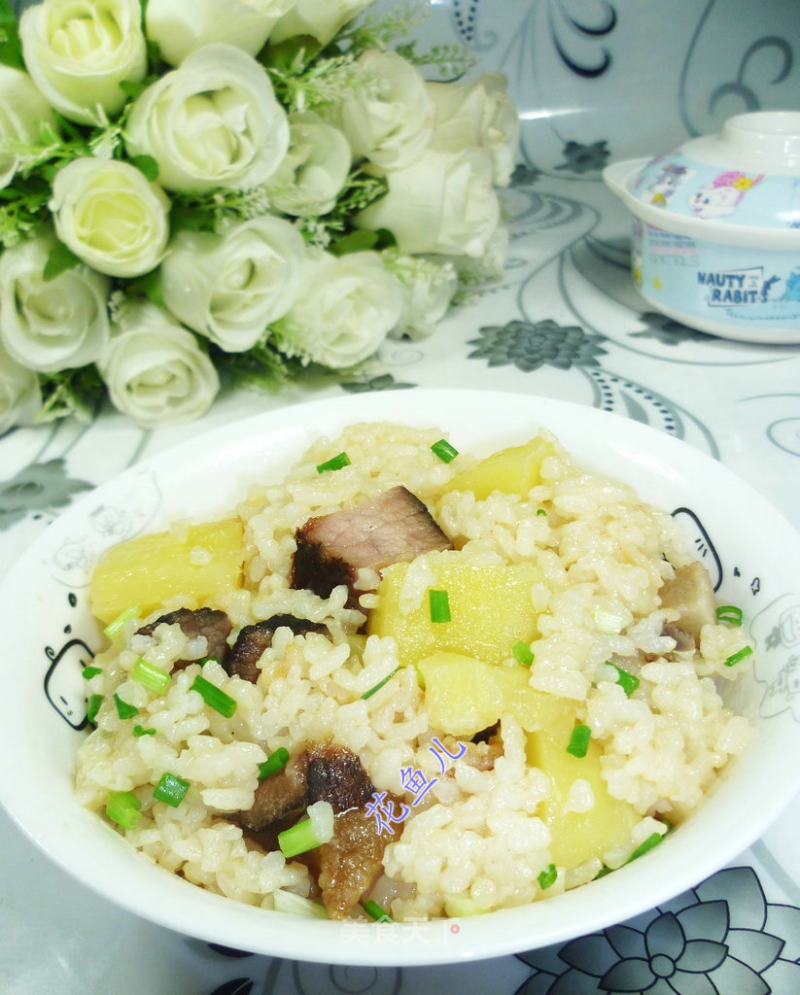 酱肉土豆大米饭的做法