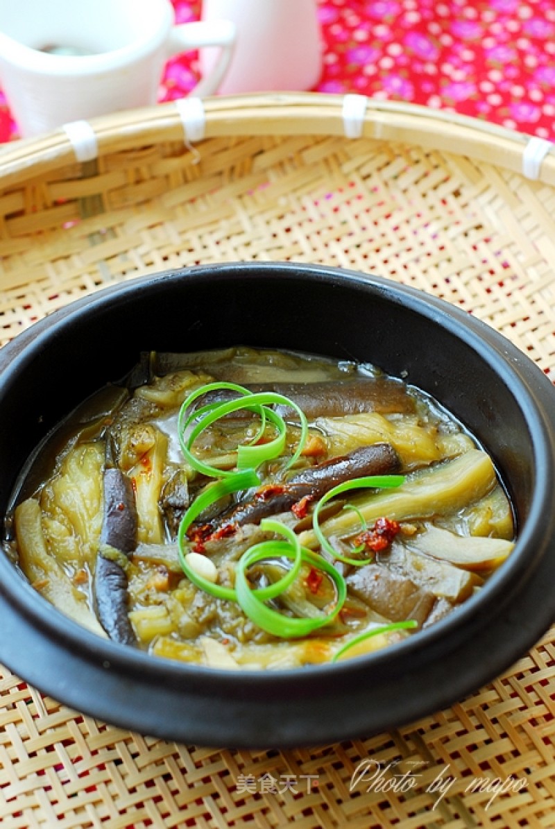 超级下饭菜----咸鱼茄子煲（免炸版）
