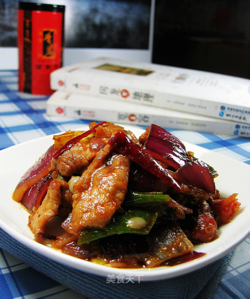 洋葱番茄炒肉的做法