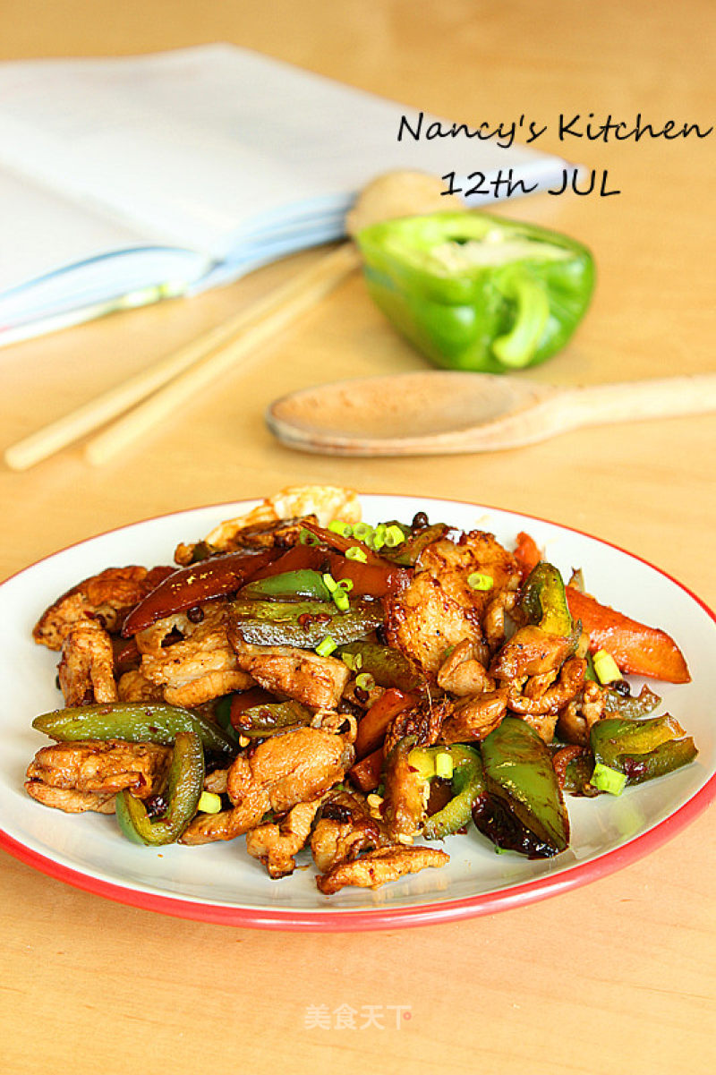 【荷包蛋小炒肉】混搭出来的美味的做法