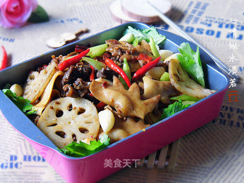 超级下饭菜，辣的你停不下口——————干锅麻辣鸡杂的做法