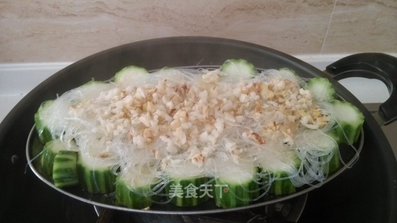 粉丝蒜蓉蒸丝瓜的做法