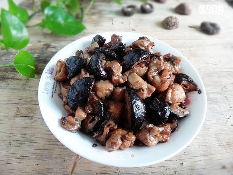 电饭锅香菇鸡腿肉的做法