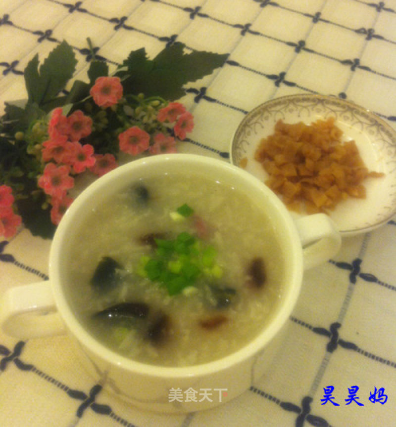 皮蛋瘦肉粥的做法