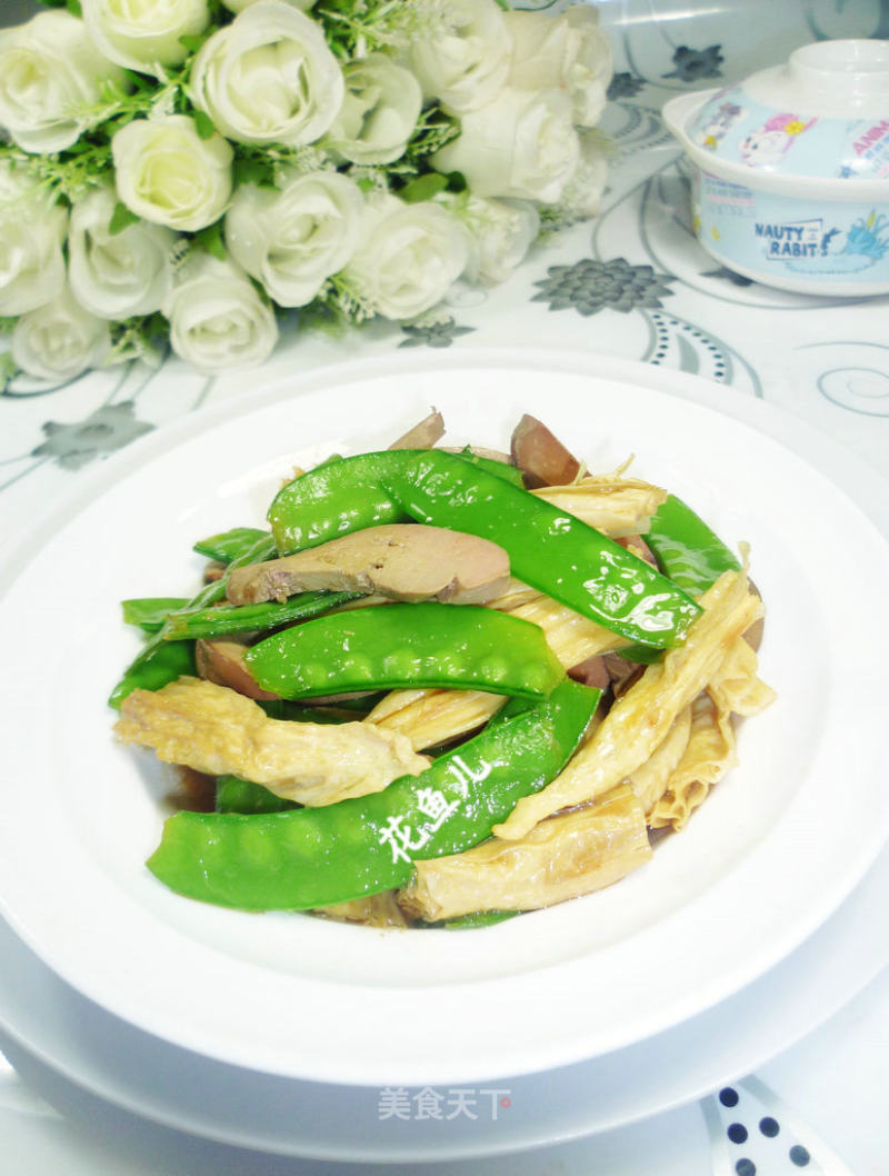 荷兰豆鹅肝炒腐竹的做法