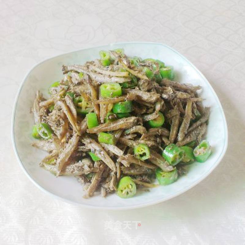 辣椒炒鱼干仔的做法