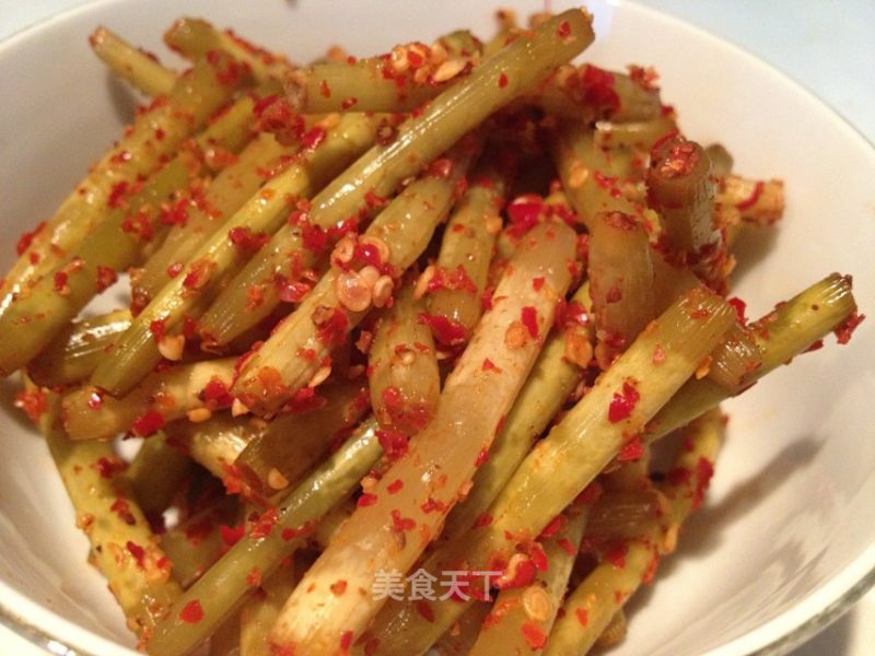 米饭杀手  腌蒜苔的做法