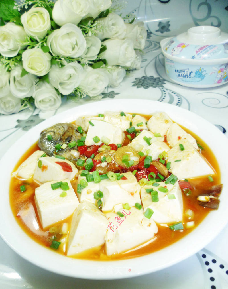 黑鲳鱼煮豆腐的做法