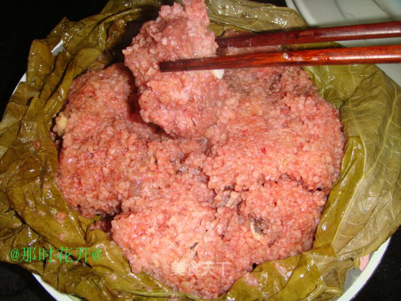荷叶粉蒸排骨的做法