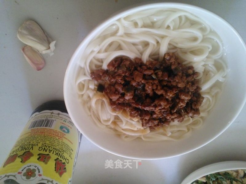 小懒人炸酱面的做法