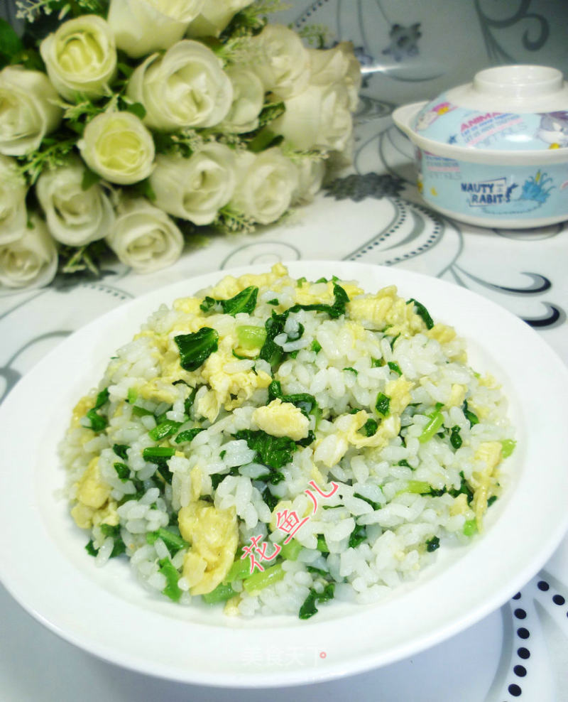 鸡蛋萝卜苗炒饭的做法