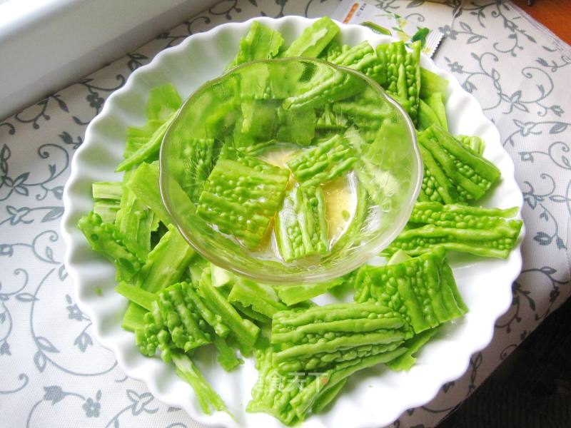 蜂蜜苦瓜的做法