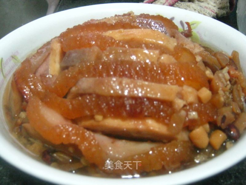 梅菜芋头扣肉的做法