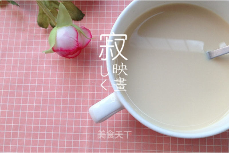 香醇可口的自制奶茶的做法