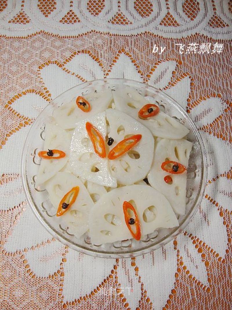 爽口小凉菜------【椒油藕片】的做法
