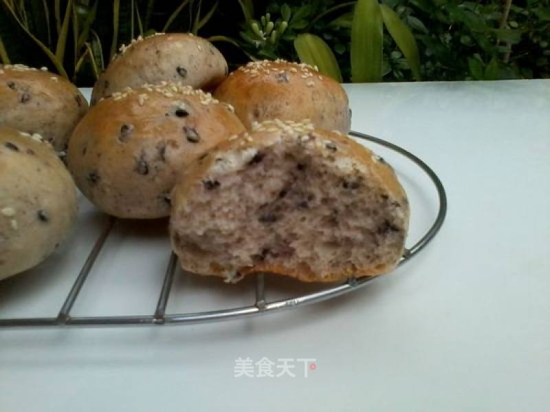 黑糯米面包2的做法