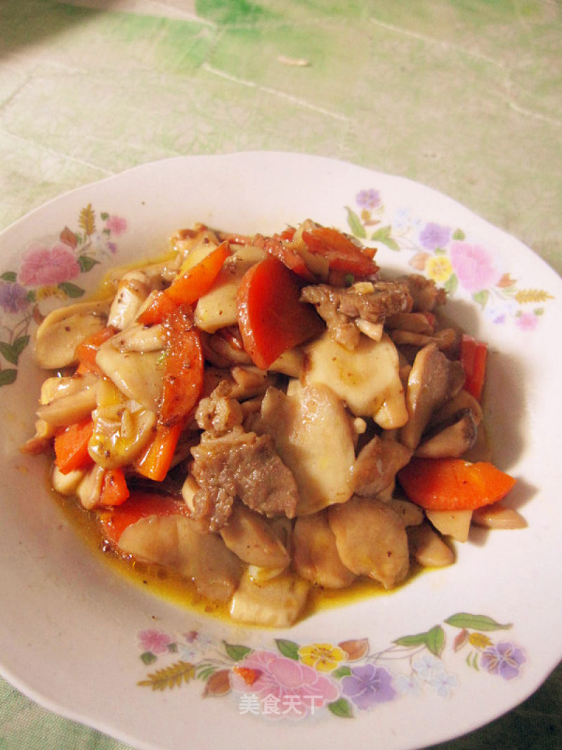 肉炒胡萝卜杏鲍菇的做法