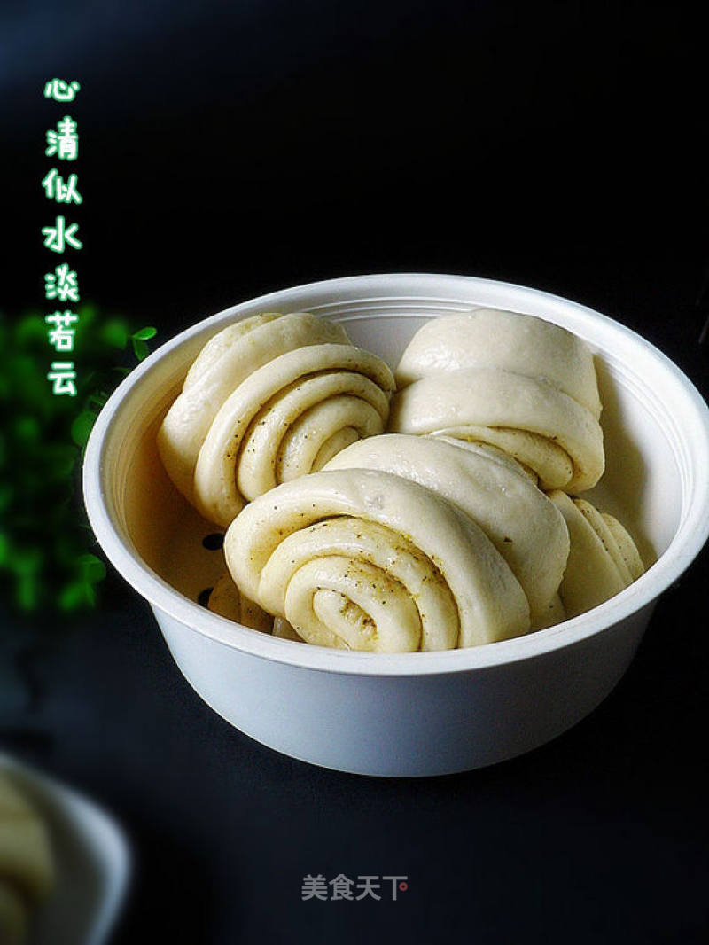 川味椒盐花卷的做法