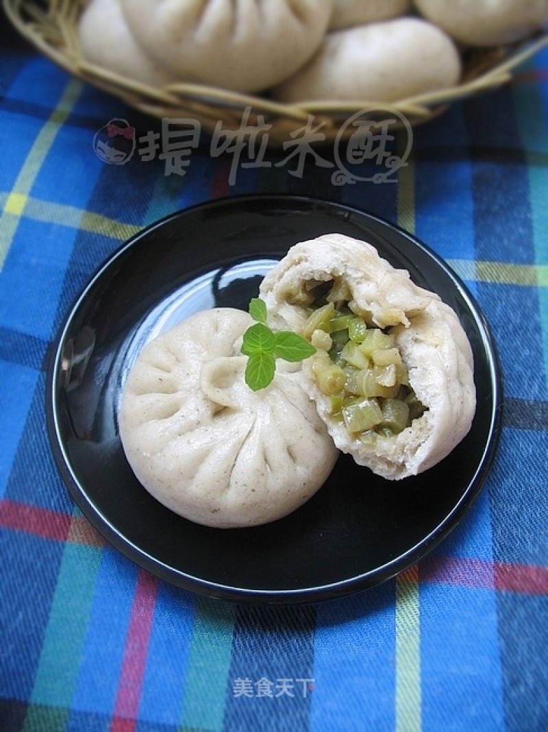 豆渣再利用——黑豆渣茄丁包的做法