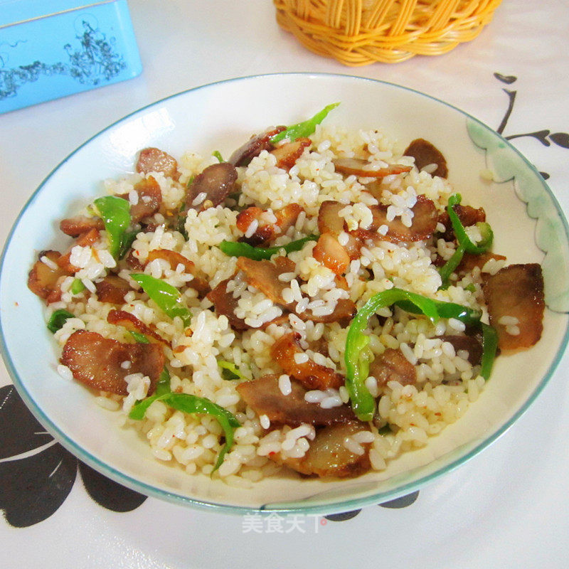 快餐腊肉饭