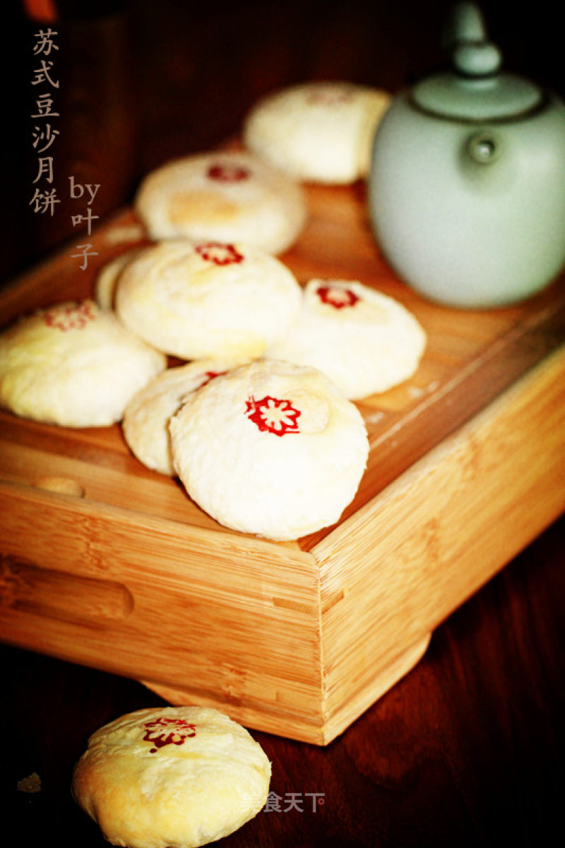 【苏式豆沙月饼】---一碰即碎的酥皮月饼的做法