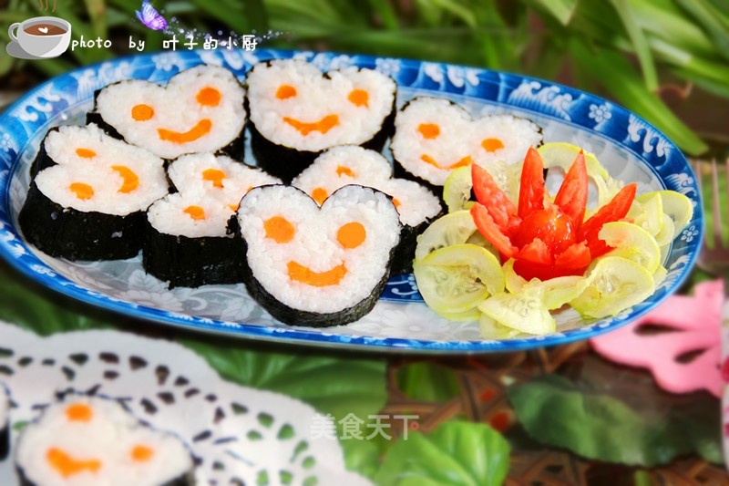儿童创意饭----可爱的米奇寿司卷的做法