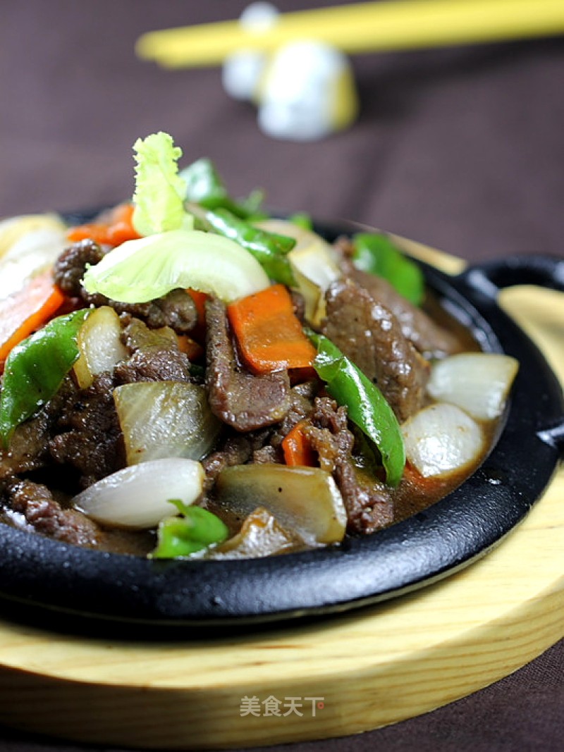 铁板牛肉的做法