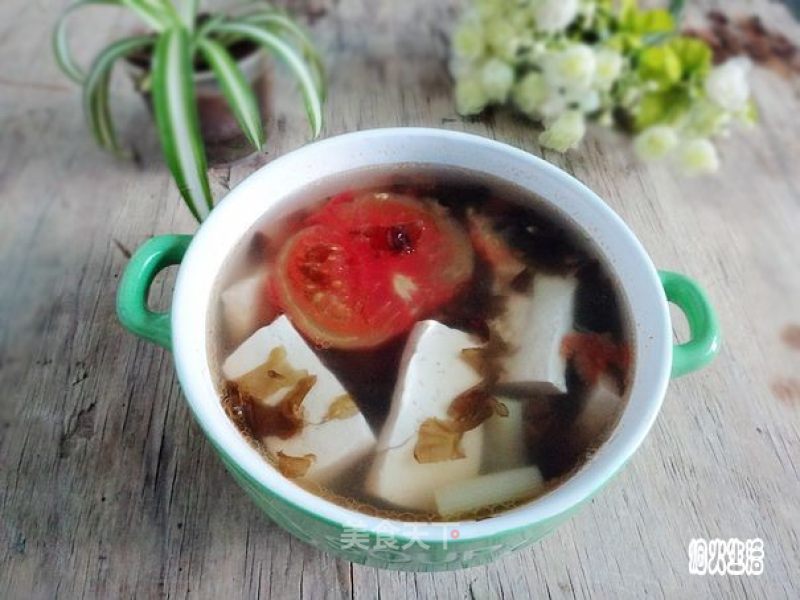 西红柿豆腐紫菜汤的做法