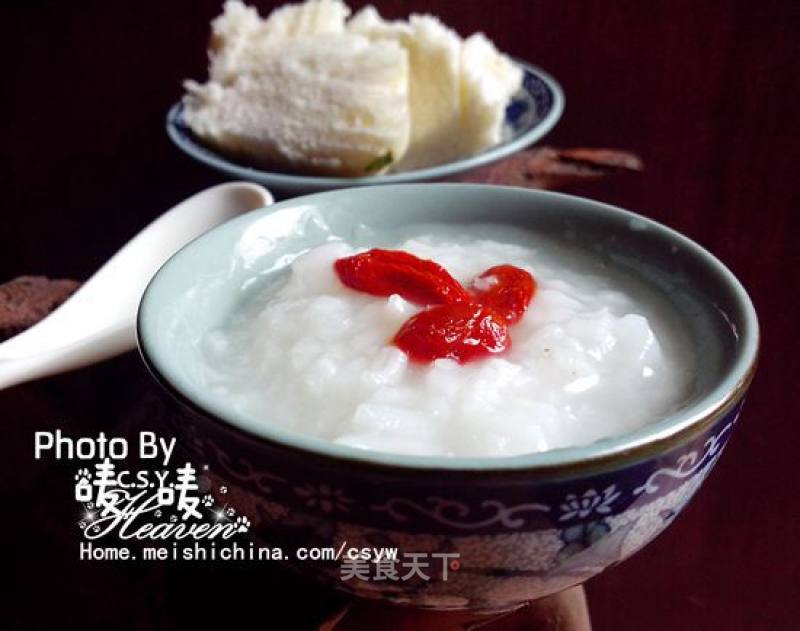 【早晨清淡的一碗】白粥(电饭锅版)的做法