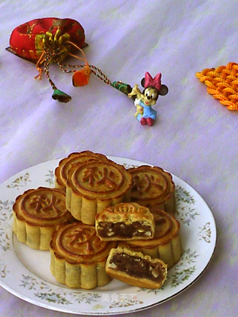 玫瑰果仁月饼的做法